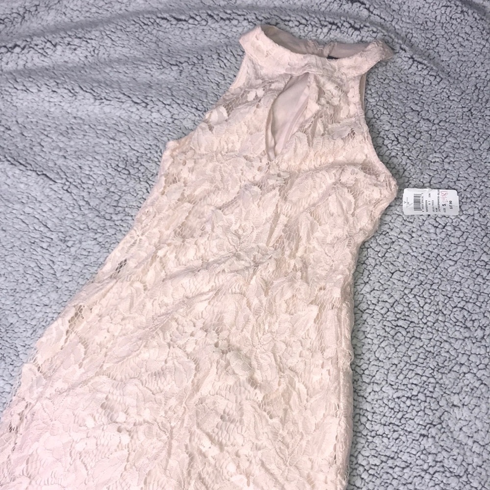Light pink short dress